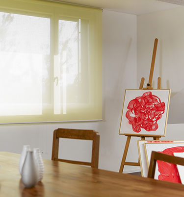 Silent Gliss roller blind with Colorama 1 fabric