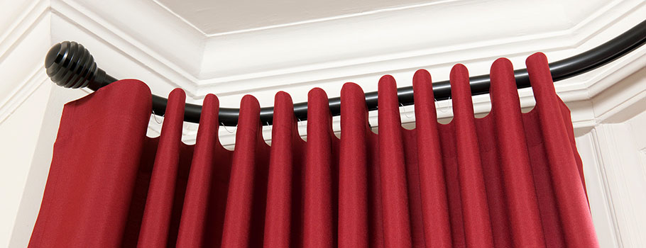 Silent Gliss 30mm Metropole with Groove Ball finial and Wave curtains